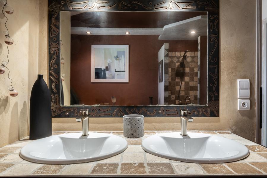 Travertine bathroom double sinks large rectangular mirror with brown frame