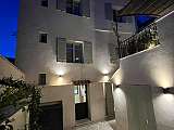 Façade by night