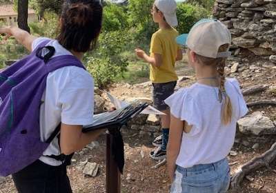 Jeu de piste « Enquête dans le monde de la pierre sèche ». - EN