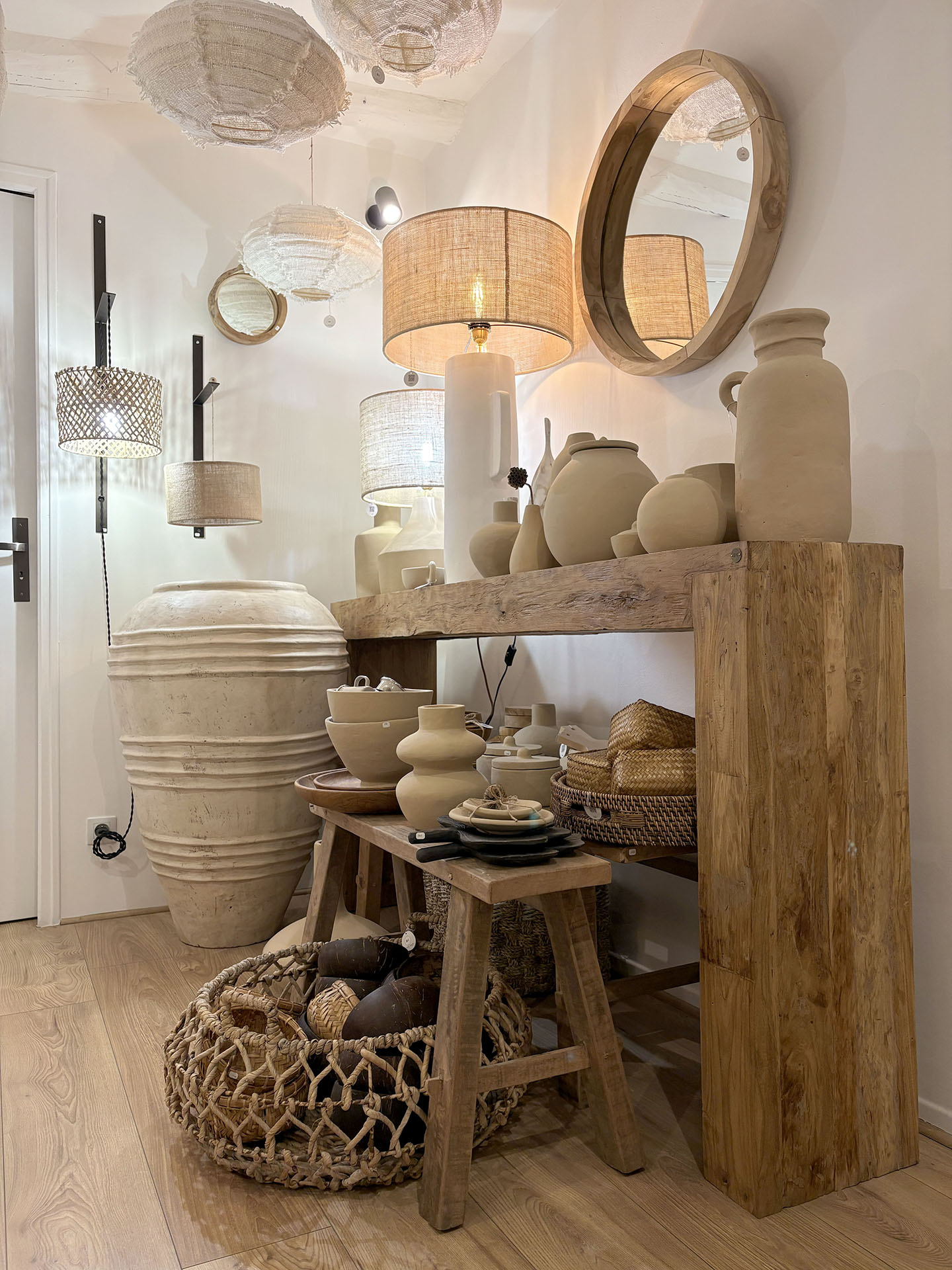 This first photo shows a space dedicated to the decoration of