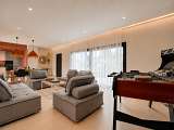 Villa Oasis – salon et espace jeux