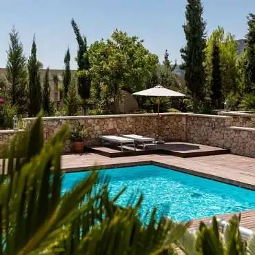 Apartments and holiday villages