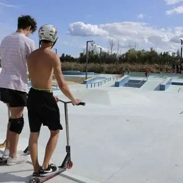 L'Isle-sur-la-Sorgue Skate Park