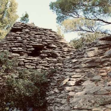 Randonnée facile à Saumane-de-Vaucluse par Terra Rando - EN
