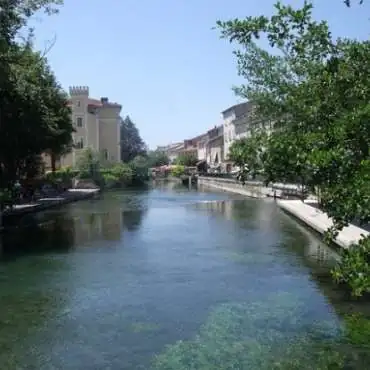 Sailing on the Sorgue: Where? When? How?