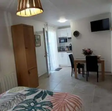 The Olivier Cottage